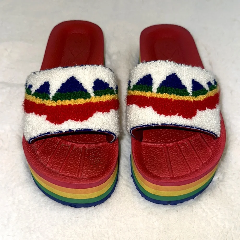 🌈 RARE Love Wins LGBTQIA+ PRIDE Rainbow Platform UNIF Crush Sandal Slides!!! 🌈